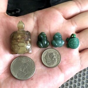 🖤3 Jade turtle 🐢 & 1 not jade turtle decors